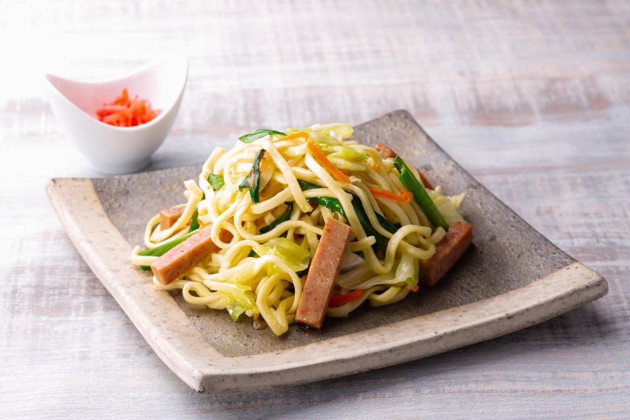נאגו Oriental Hotel Okinawa Resort & Spa מראה חיצוני תמונה Yakisoba
